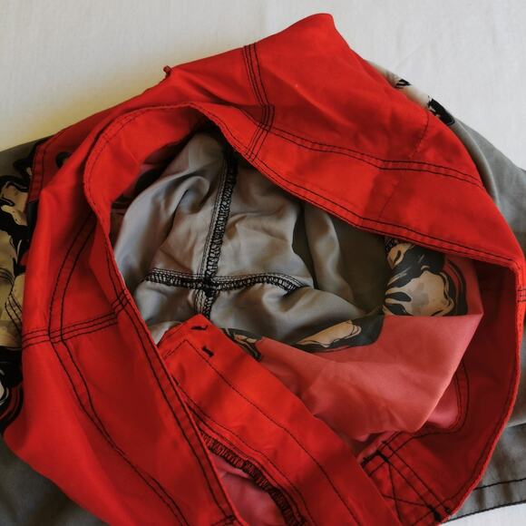 Mossimo Mens Summer Board Shorts size 32, Red, Multi Color, Aloha - Picture 9 of 11